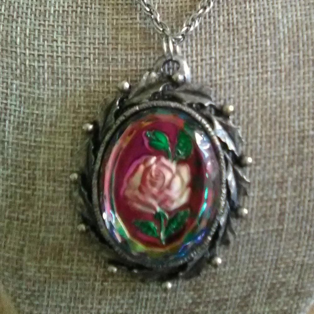 Rose Mirror Necklace